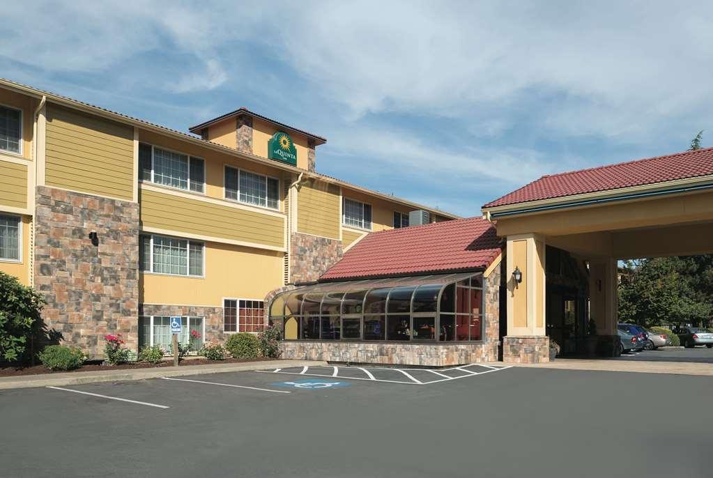 Best Western Plus Parkway Inn Wilsonville Eksteriør billede