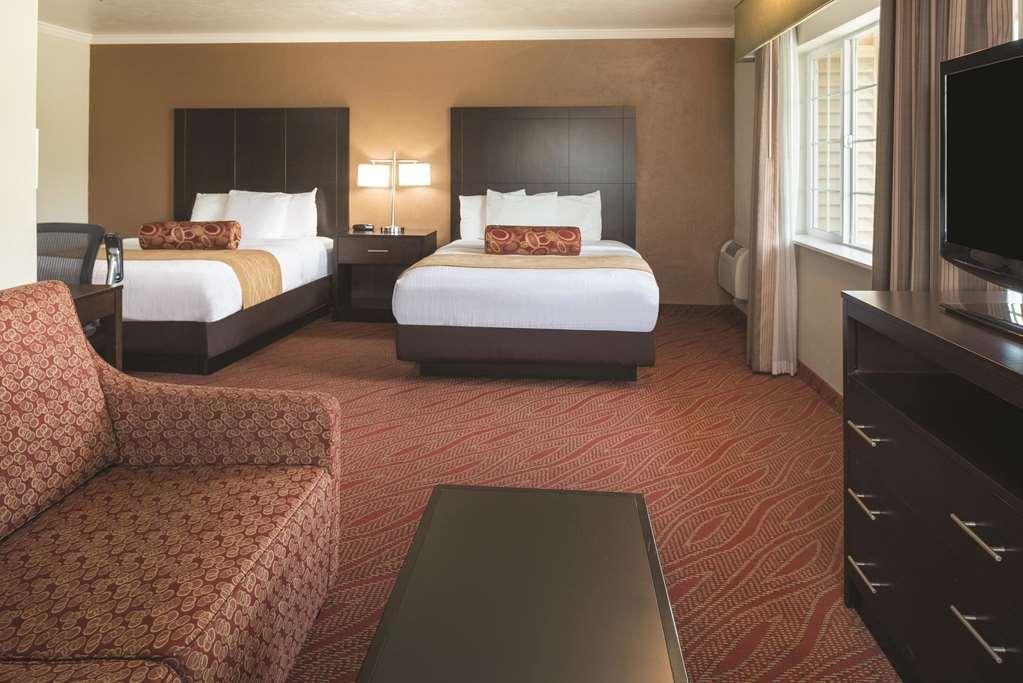 Best Western Plus Parkway Inn Wilsonville Eksteriør billede