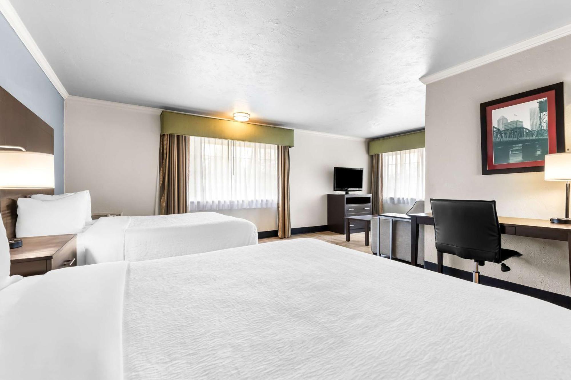 Best Western Plus Parkway Inn Wilsonville Eksteriør billede