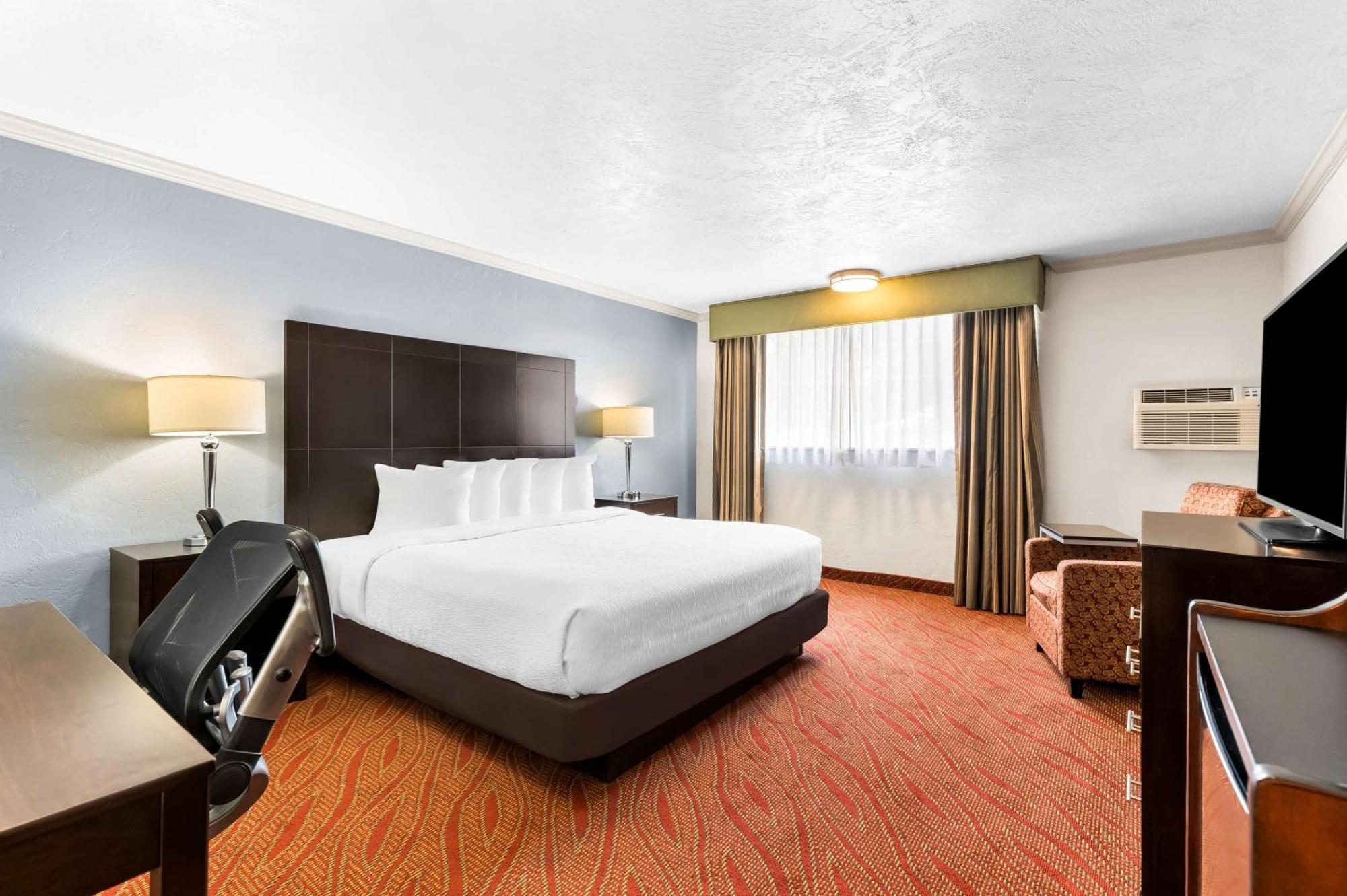 Best Western Plus Parkway Inn Wilsonville Eksteriør billede